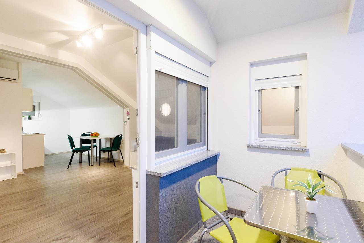 Apartmani Orhideja Gornji Karin Eksteriør bilde